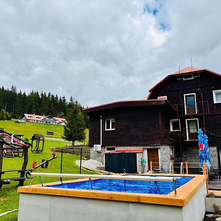 Penzion Logla Pec pod Snezkou Exterior foto